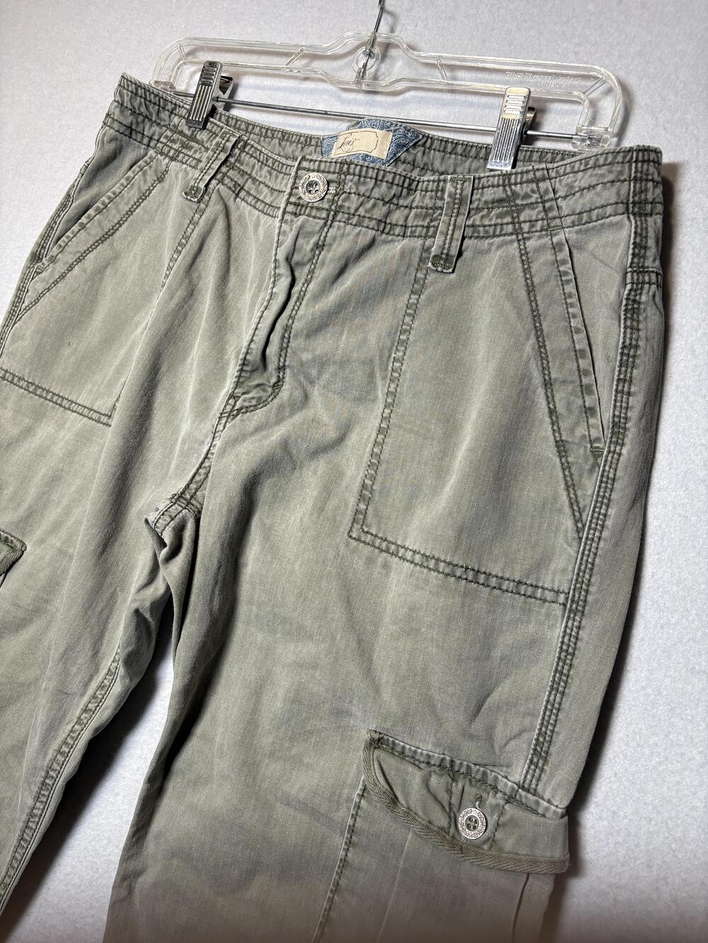 Levi's Cargo Pants Womens 12 Green Utility Pockets Drawstring Cropped Casual